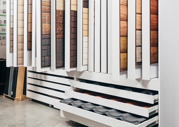 Шоурум компании СтройМаркет Гусь-Хрустальный 7